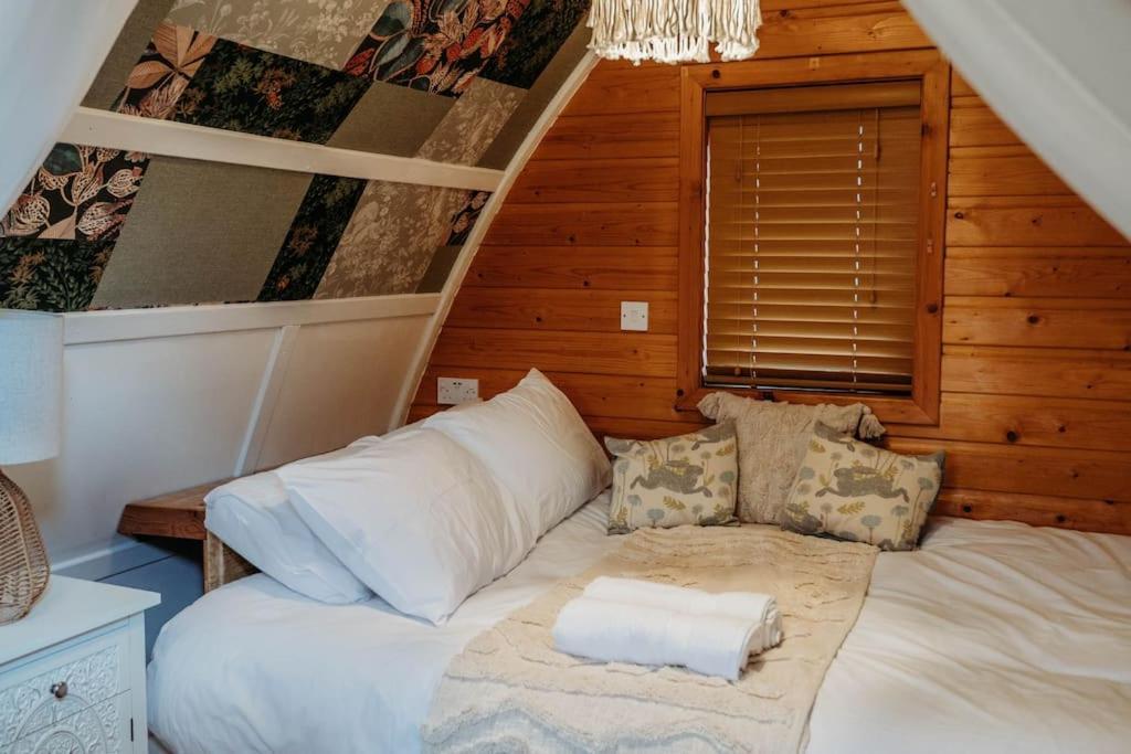 Robin Nest - Cosy Shepherd'S Hut Hideaway Callington 외부 사진