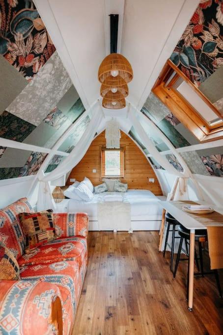 Robin Nest - Cosy Shepherd'S Hut Hideaway Callington 외부 사진